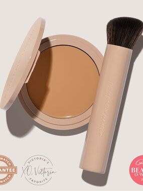 The Original No Makeup Makeup foundation & Brush in the Color Natural NEW